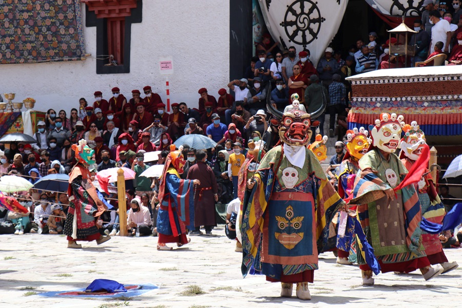 Hemis Tsechu